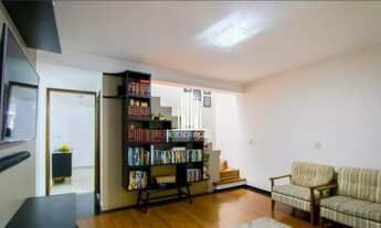 Imagem 2: CASA ASSOBRADADA COM 3 QUARTOS, 1 SÚITE E 1 VAGA