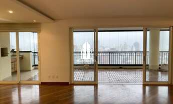 Imagem 2: Apartamento à venda 3 suítes 4 vagas próximo ao Metrô Vila Mariana