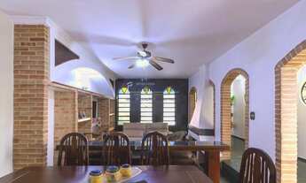 Imagem: Sobrado próximo Aeroporto