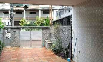 Imagem: Casa com 4 dormitórios à venda, 200 m²