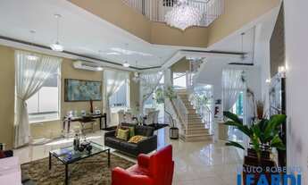 Imagem: CASA EM CONDOMÍNIO - ALPHAVILLE - SP