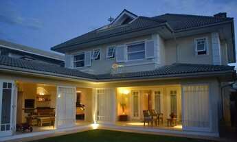 Imagem 2: Casa em Condomínio para Venda em Teresópolis, Várzea, 4 dormitórios, 4 suítes, 5 banheiros