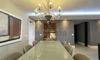 Imagem 5: Apartamento para venda tem 167 metros quadrados com 3 quartos