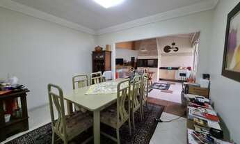 Imagem 6: Casa para Venda no bairro Centro em Balneário Camboriú, 5 quartos sendo 1 suíte, 4 vagas