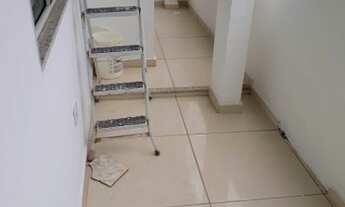 Imagem 2: Casa para venda tem 65 metros quadrados com 2 quartos em Centro - Macaé - RJ