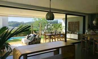 Imagem 3: Casa disponível para locação em Alphaville. Ideal para quem gosta de uma vida integrada e