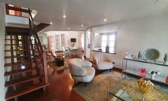 Imagem 6: Sobrado com 5 Dormitórios, sendo 3 Suítes à venda, 380 m² por R$ 1.500.000 - Parque dos Pr