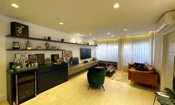 Imagem 3: Sobrado para Venda em São Paulo, Vila São Silvestre, 3 dormitórios, 3 suítes, 4 banheiros