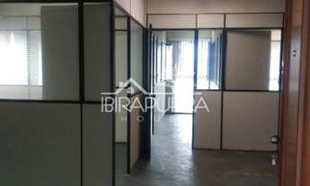 Imagem 2: Prédio comercial localizado no Centro Comercial Alphaville, Barueri, SP à venda com 339,8