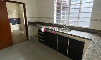 Imagem 4: VENDE CASA TARRAF II COM 04 DORMITÓRIOS
