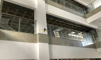 Imagem 2: Prédio comercial novíssimo