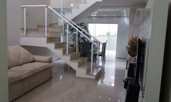 Imagem: Sobrado no Condomínio Madre Maria Vilac