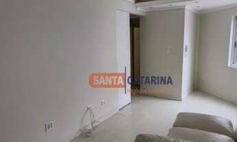 Imagem 2: Apartamento de 01 dormitório semi mobiliado localizado no Centro de Balneário Camboriú/SC