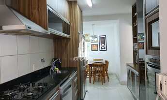 Imagem 7: Aconchegante apartamento com 3 quartos, sendo 1 suíte, e 3 banheiros no total. Este aparta