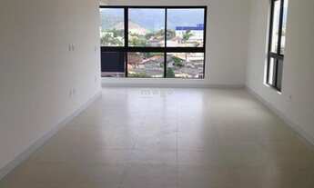 Imagem 2: Apartamento para Venda no bairro Centro em Camboriú, 3 quartos sendo 3 suítes, 2 vagas, Se