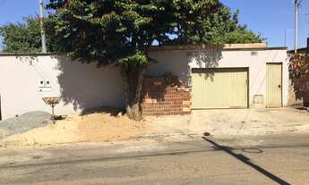 Imagem: !Casa lote inteiro!com barracão no fundo!