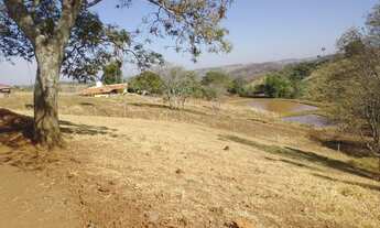 Imagem 3: Chácara à venda, 4 quartos, 1 suíte, 4 vagas, Setor Santana - Inhumas/GO