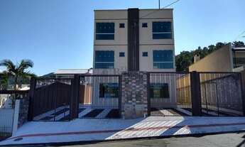 Imagem 1: Excelente sobrado triplex com 3 suítes no bairro Ariribá