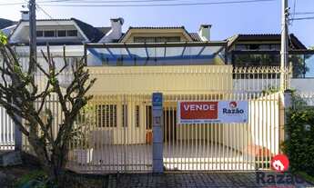 Imagem 2: SOBRADO COM 03 QUARTOS - ÁREA TOTAL 154,65m² - ÁGUA VERDE - REF 5331 RAZAO