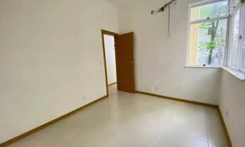 Imagem 2: Apartamento para venda possui 70 metros quadrados com 2 quartos em Leblon - Rio de Janeiro