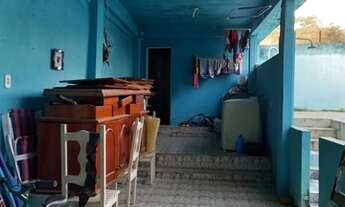 Imagem 2: Casa para venda possui 220 metros quadrados com 5 quartos em Santíssimo - Rio de Janeiro