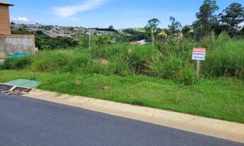 Imagem 4: Belíssimo Terreno Plano com 300 m2 no Residencial Central Parque