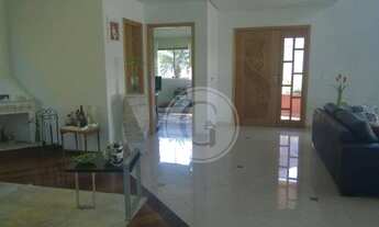 Imagem: Sobrado com 4 Dormitórios, sendo 2 Suítes