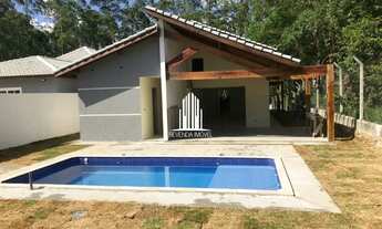 Imagem 4: Casa à venda de 200m² - 3 suítes, 5 banheiros e 6 vagas de carro