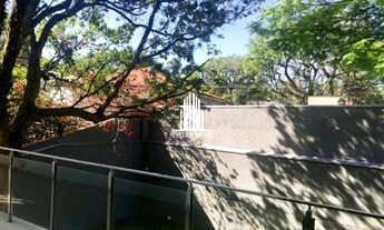 Imagem 3: Sobrado á venda no alto de Pinheiros com 5 suítes, 6 vagas, área verde integrada