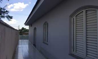 Imagem 2: JUNDIAÍ - Casa Padrão - JARDIM DAS SAMAMBAIAS