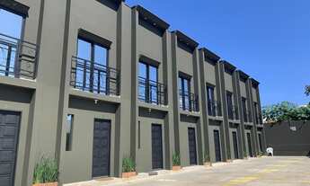 Imagem 2: Loft apartamento tipo sobrado / loft/kitinet completo de armários 40 m2 bairro Santa Ro