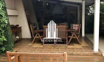 Imagem 5: Casa no Residencial 6, com 6 dormitórios, sendo 3 suítes e 4 vagas de garagem