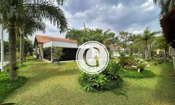 Imagem: Casa com 4 Dormitórios, sendo 2 Suítes