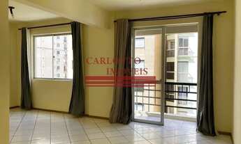 Imagem 4: Kitnet/conjugado para locação a 01 quadra da Avenida Brasil, de frente e com sacada