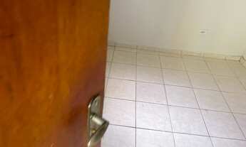 Imagem 6: Casa de condomínio térrea para aluguel possui 45 metros quadrados com 2 quartos