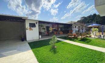 Imagem 4: Casa para Venda em Teresópolis, Vieira, 3 dormitórios, 2 suítes, 4 banheiros, 7 vagas