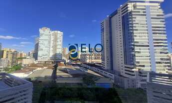 Imagem 2: Espetacular Localização na Praia! Canal 2, avenida Principal, Imponente edificio da area d