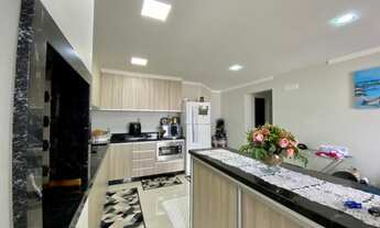 Imagem 3: Apartamento com 2 dormitórios no Edifício Garden Village em Balneário Camboriú