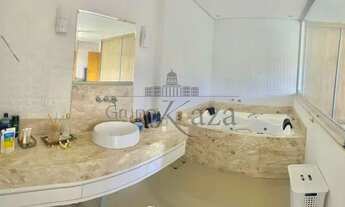 Imagem 6: Casa - Condomínio - Condomínio Residencial Mantiqueira - 3 Dormitórios - 230 m²