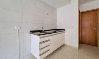 Imagem 2: Apartamento com 42m² e dois dormitórios para locação