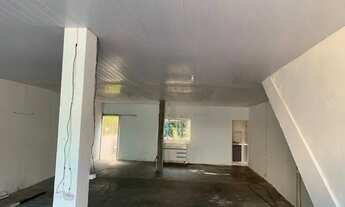 Imagem 4: Sobrado Éden com salão ( Zona Industrial)com renda