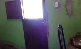 Imagem 3: Vendo uma casa Casa com 1 dormitório