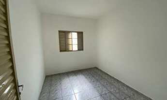 Imagem 7: Casa de Colônia para aluguel com 60 m2 com 02 quartos no Bairro Daniel Fonseca - Uberlândi