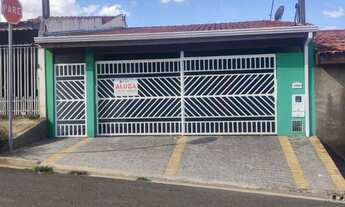 Imagem: Wanel Ville - Ótima casa térrea - R$ 1.800,00