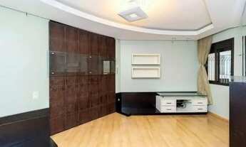 Imagem 2: Excelente sobrado semi mobiliado Bairro Fanny