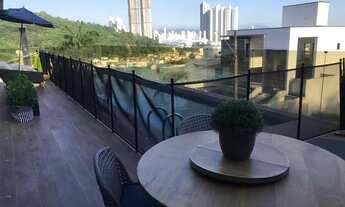 Imagem 5: Casa para aluguel e venda tem 600 metros quadrados com 4 quartos em condomínio fechado