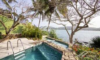 Imagem 3: EXUBERANTE MANSÃO FRONTAL MAR NA PRAIA DA FERRADURA