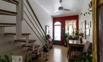 Imagem: Casa à Venda - Catete, 2 Quartos, 110 m2