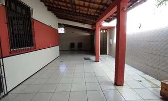 Imagem 5: Casa grande na região da Cohama/pinheiros, nascente, 3 suítes, 3 vagas