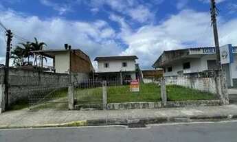 Imagem: Oportunidade excelente - Casa com 2 pavimentos